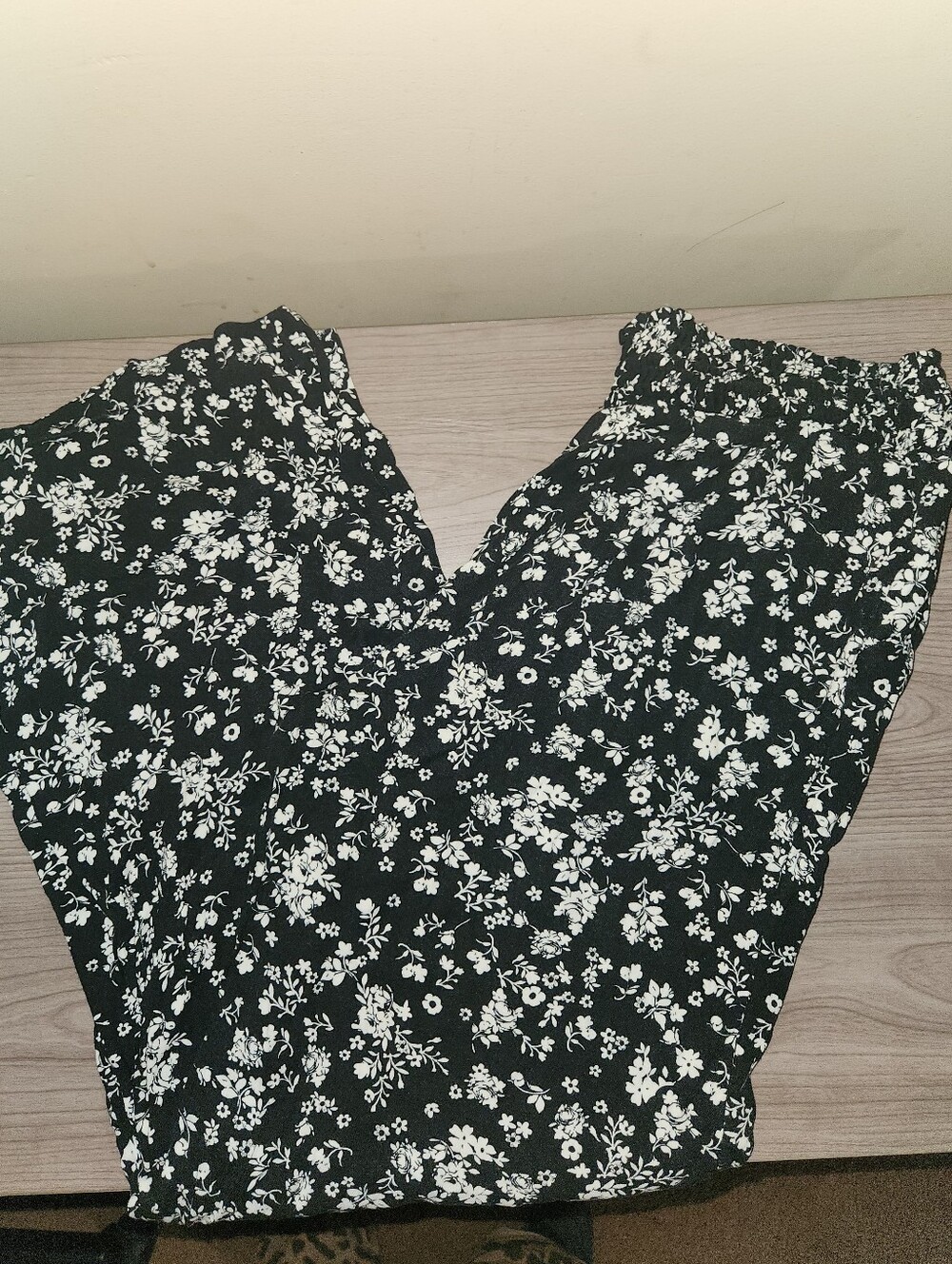 Black and White Floral Wide Leg Pants